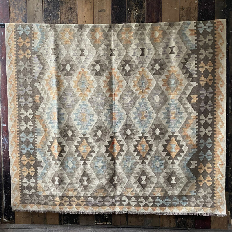 Kutchi Kilim Wool Rug Tinsmiths Ledbury