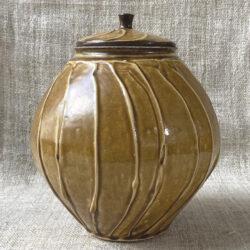 Kat Wheeler Pottery Ceramics Slipware Tinsmiths Ledbury Jar