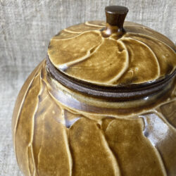 Kat Wheeler Pottery Ceramics Slipware Tinsmiths Ledbury Jar