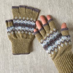 Louise Wedderburn Designs Shetland Mittens OchreTinsmiths Ledbury