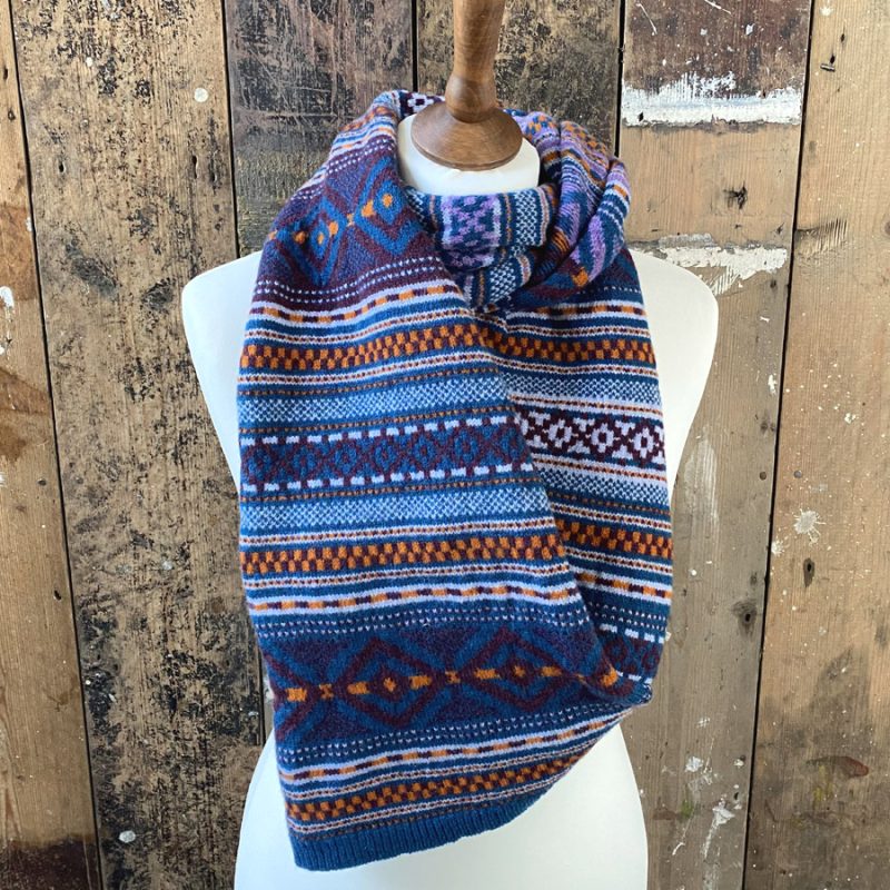 Fairisle Tetbury Twisted Snood Blackberry Tinsmiths Ledbury